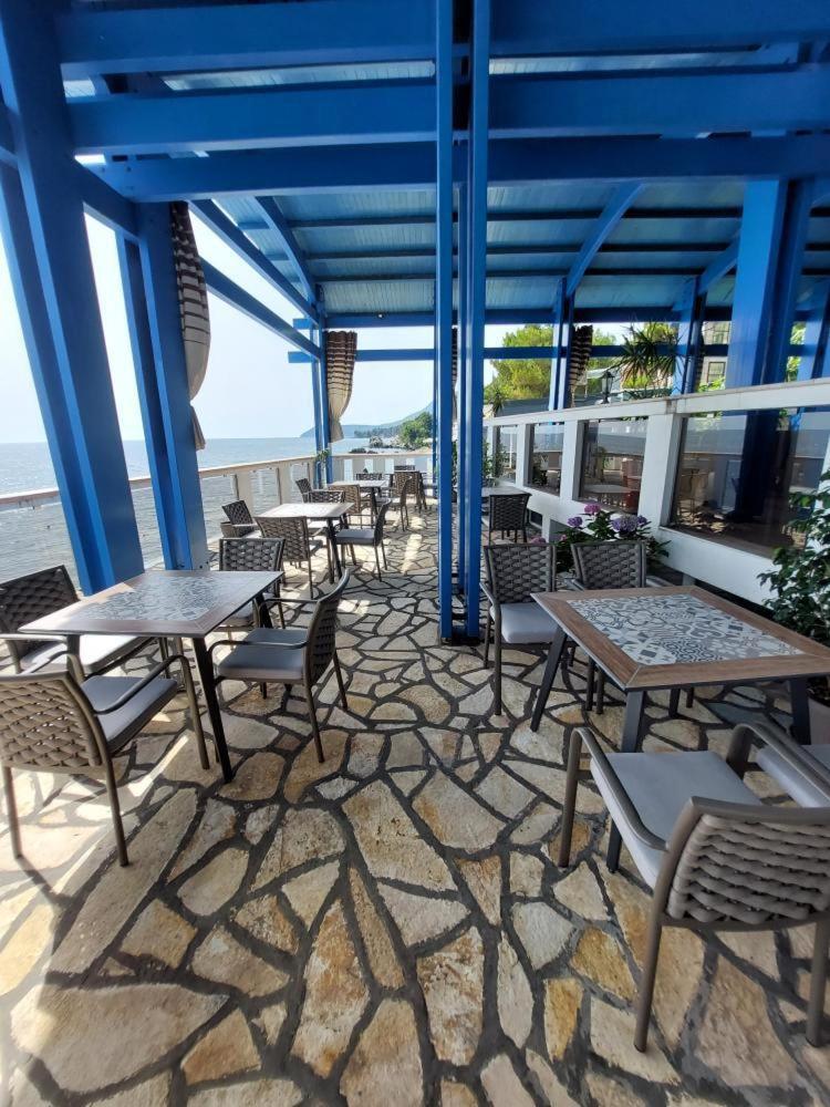 Sunset View Apartments Bar Exterior foto